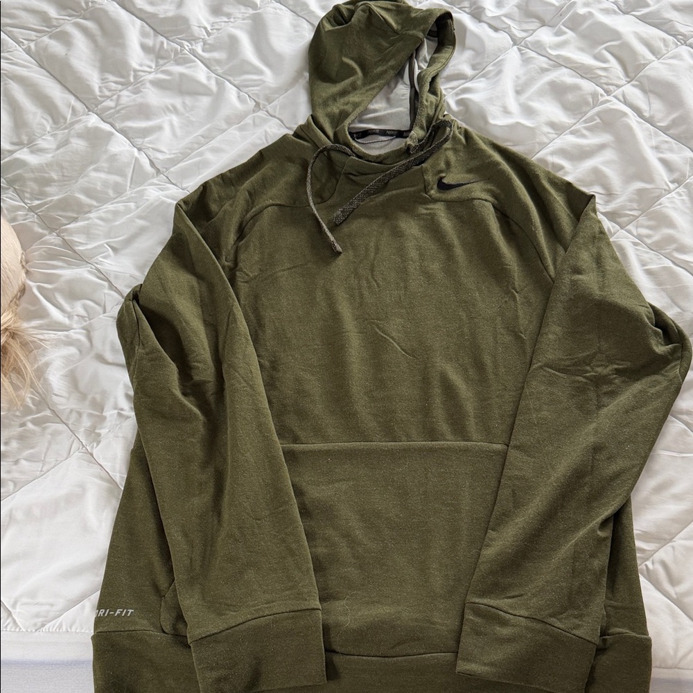 Nike Men's Forest Green Hoodie